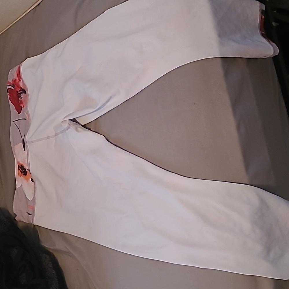 Fabletics leggings - Picture 3 of 4